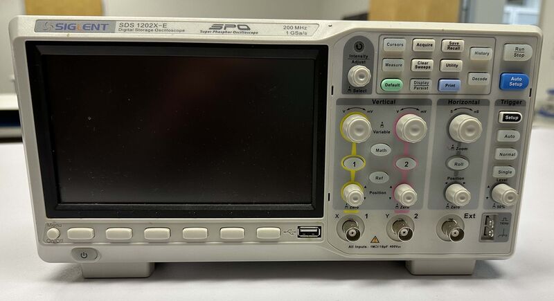 File:Siglent 1202X-E Oscilloscope.jpg